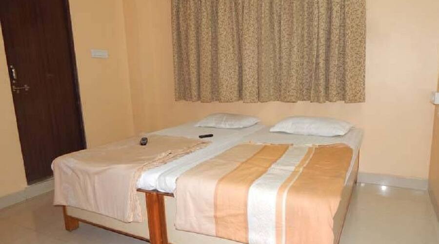 Nandini Hotel, Nagpur 1